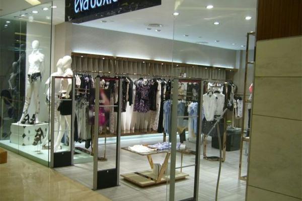 qq服装店名字大全