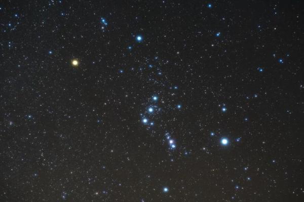 天上的星座都是银河系的吗
