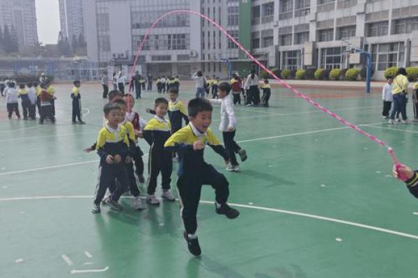 八字跳大绳